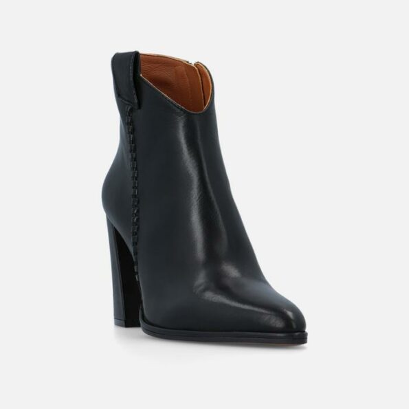 ccd39c1ef06c5cc571e7783d925ba497_700x