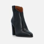 63bc52851039a2ddf1604fee0feef7b1_700x